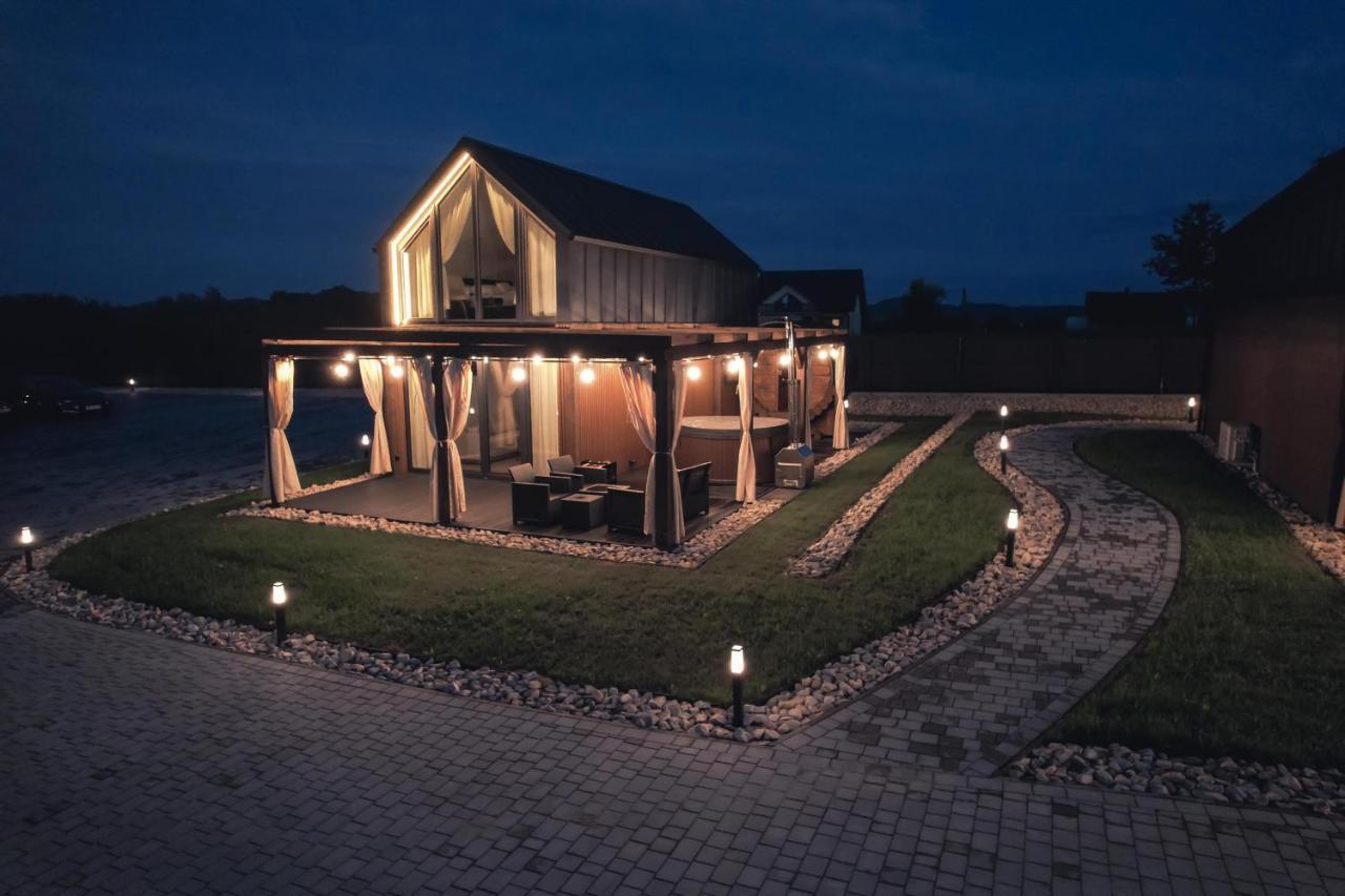 Tworkowa Village Resort Sauna & Jacuzzi & Netflix מראה חיצוני תמונה